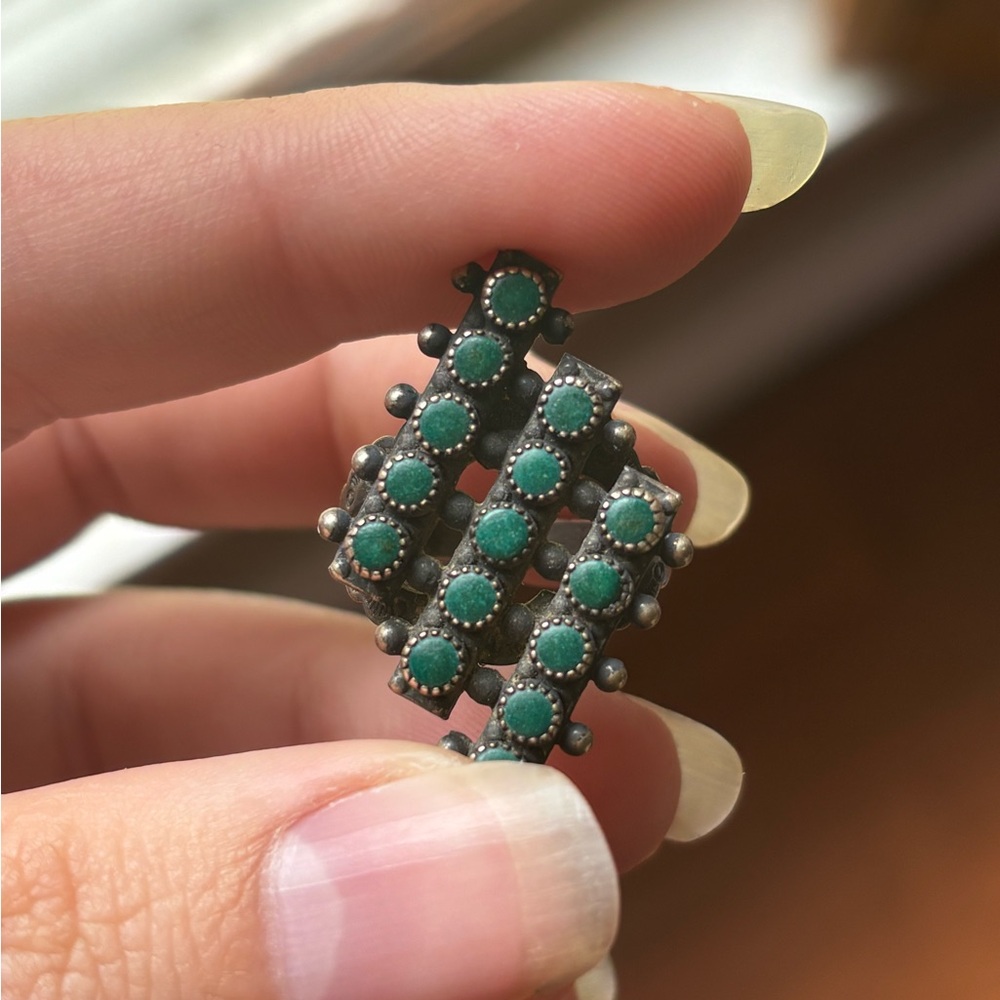 Navajo Green Stone Vintage Ring